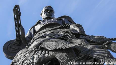 Любовта към родината е изключително лично чувство То не се