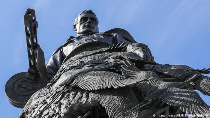 Любовта към родината е изключително лично чувство. То не се