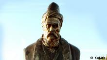 Iran | Statue von Abu Dschafar Muhammad ibn Muhammad Nasir ad-Din at-Tusi 