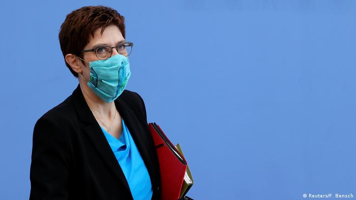 Verteidigungsministerin Kramp-Karrenbauer