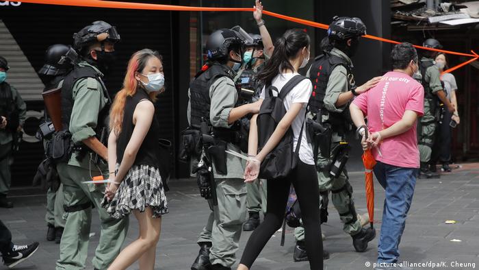 China I Proteste in Hongkong (picture-alliance/dpa/K. Cheung)