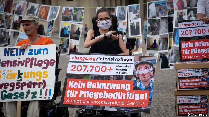 Berlin Proteste Change.org zu Intensivpflegegesetz IPReG 