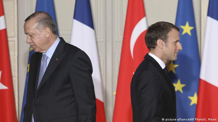 الرئيسان الفرنسي إيمانويل ماكرون والتركي طيب رجب أردوغان (الخامس من مايو/ أيار 2018 في باريس)