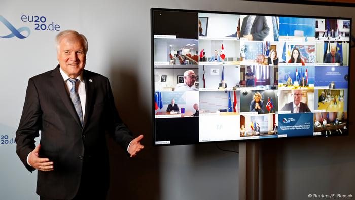 Deutschland Bundesinnenminister Horst Seehofer EU-Ratspräsidentschaft Berlin Treffen europäische Justiz- und Innenminister 