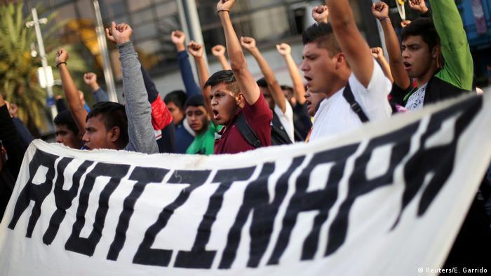 Manifestación en México por el caso Ayotzinapa (archivo)