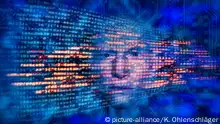 الإنترنت.. وسيلة للقمع أم أداة للتحرر منه؟