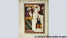 Christian von Hamle / aus: Codex Manesse Buchmalerei, Zuerich um 1310-1340. - Christian von Hamle laesst sich von seiner Dame an einer Seilwinde in ihre Burg hinaufziehen. - Aus: Grosse Heidelberger Liederhand- schrift (Codex Manesse). Auf Pergament, 355 x 250 mm. Cod.Pal.Germ.848 fol.71v. Heidelberg, Universitaetsbibliothek. E: Christian von Hamle /from: Codex Manesse Illumination, Zurich,c.1310-1340. - Christian von Hamle wound up by his lady to her castle with a rope winch.- Fr.:Grosse Heidelberger Liederhandschrift (Codex Manesse). Heidelberg, Universitaetsbibliothek, Cod.Pal.Germ.848 fol.71v. Heidelberg, Universitaetsbibliothek. F: Christian von Hamle / In : Codex Manesse Enluminure, Zurich, v. 1310-1340. - Christian von Hamle est monte par sa dame dans son chateau. - In : Grosse Heidelberger Liederhandschrift (Codex Manesse). Heidelberg, Universitaetsbibliothek, Cod. Pal.Germ.848 fol.71v. Heidelberg, Universitaetsbibliothek. |