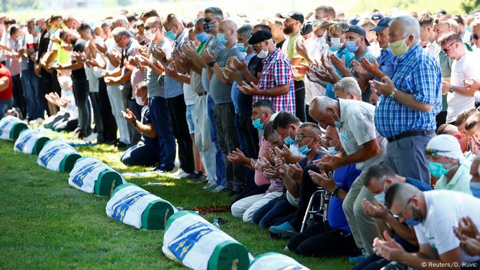 Bosnien und Herzegowina - Gedenken an Srebrenica-Massaker