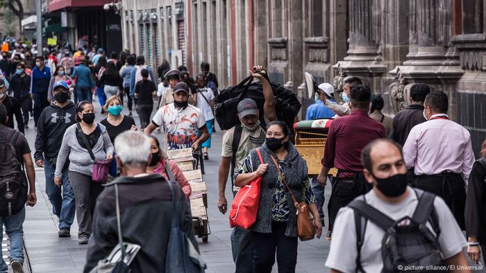 Com 35 mil vítimas, México supera Itália em mortes por covid-19 | Notícias  sobre a América Latina e as relações bilaterais | DW | 13.07.2020