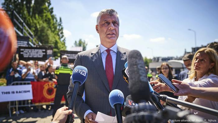 Kosovos Prasident Zu Kriegsverbrechen Angehort Aktuell Europa Dw 13 07 2020