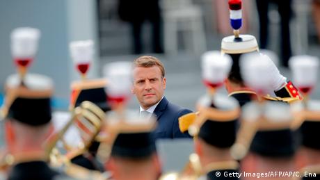 Αντιδράσεις προκαλεί νέο κείμενο γάλλων στρατιωτικών