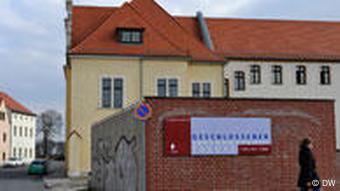 Das Gebäude des ehemaligen Jugendwerkhofes in Torgau (Foto: DPA)