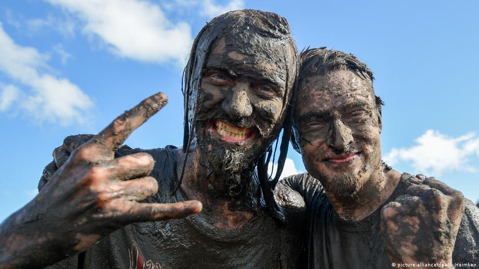 Deutschland | Bildergalerie Musikfestivals & Schlamm