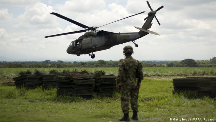 Kolumbien I Blackhawk Helikopter