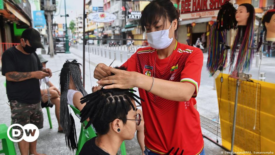Thai pupils see glimpse of freedom from new hair rules