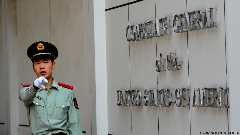 China orders US to close Chengdu consulate as spying spat worsens | News | DW - Vimarsana News