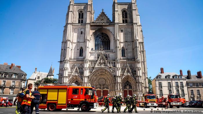 Frankreich Großbrand Kathedrale von Nantes (Getty Images/AFP/S. Salom-Gomis)
