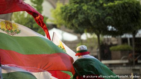 Голямата задача пред българската демокрация е да излезе от порочния