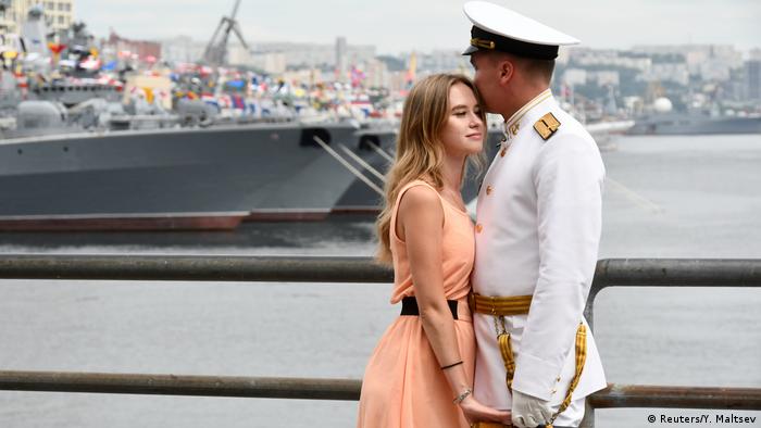 Russland | Tag der Marine | Putin kündigt Hyperschallwaffen für Kriegsschiffe an (Reuters/Y. Maltsev)