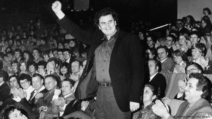 Berlin | Dirigent Mikis Theodorakis: Ehrengast beim Festivals des politischen Liedes