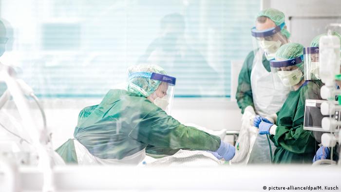 Медперсонал в Університетській клініці Ессена 