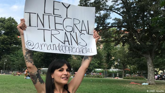 La activista trans chilena Carolina Espinoza, en Berlín