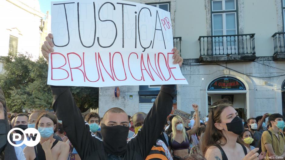 Fim De Semana De Protestos Contra Assassinato De Bruno Cande Internacional Alemanha Europa Africa Dw 31 07 2020