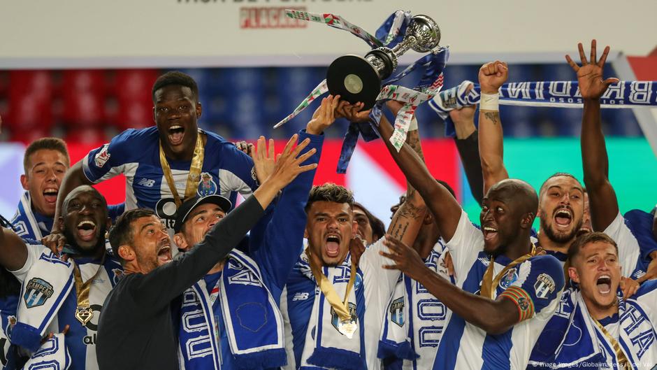 Taca De Portugal Fc Porto Conquista Dobradinha Noticias Dw 02 08 2020