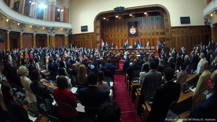 Parlament u Beogradu - pozornica za srpski reality show