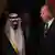 जुलाई 2008 में मैड्रिड में सऊदी अरब के तत्कालीन किंग अब्दुल्ला का स्वागत करते स्पेन के किंग कार्लोस.