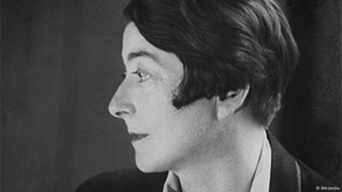 Eileen Gray, cerca de 1910 (Wikipedia)