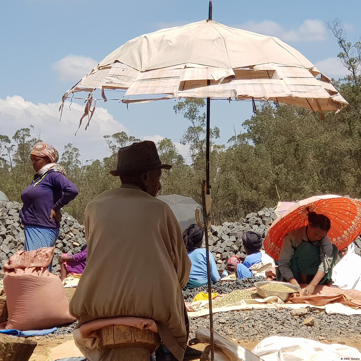 ባለሙያዎች ከዓመታት በኋላ ወደ ነጠላ አሐዝ ስለወረደው የኢትዮጵያ የዋጋ ግሽበት ምን ይላሉ? episode artwork