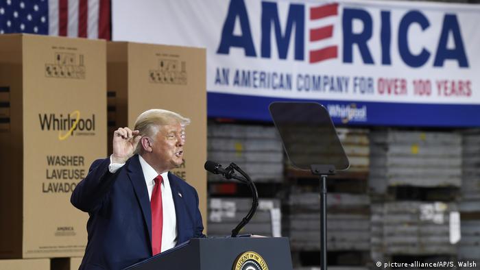 USA I Donald Trump in Clyde I Ohio (picture-alliance/AP/S. Walsh)