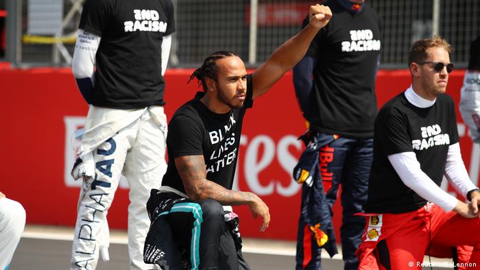Formel 1 | Rennen in Silverstone | Lewis Hamilto BLM (Reuters/B. Lennon)