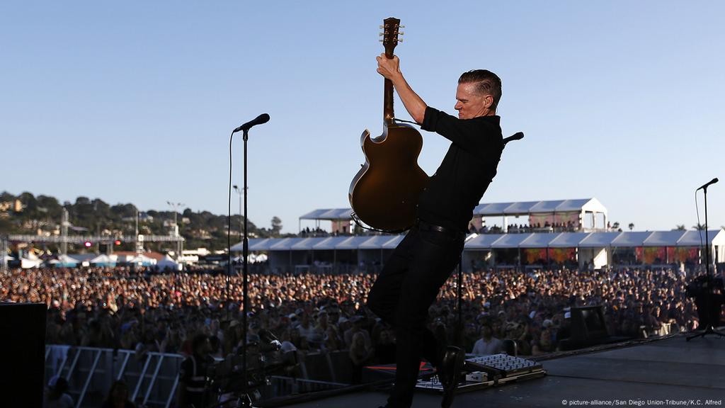 Germany S First Big Arena Concert During The Coronavirus Pandemic Sparks Controversy Music Dw 11 08 2020