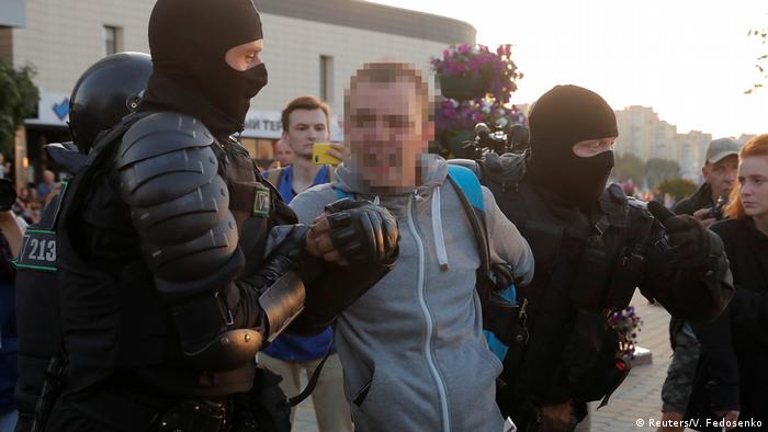 Protestatari arestați la Minsk