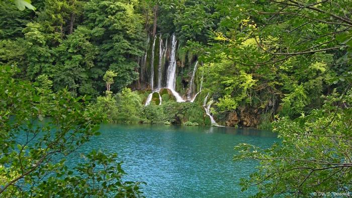 Plitvice Rijecni Plicaci Istorijski Brzaci Panorama Dw 15 08 2020