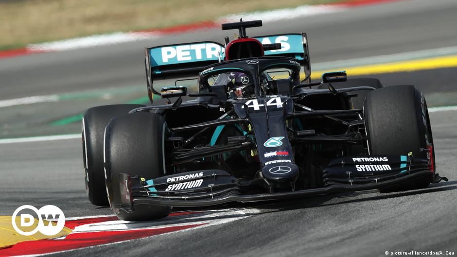 Formel 1 Lewis Hamilton Gewinnt Qualifying In Barcelona Sport Dw 15 08 2020