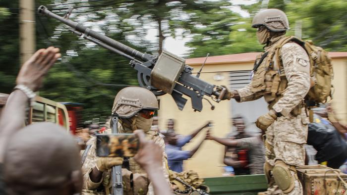 Mali Militär