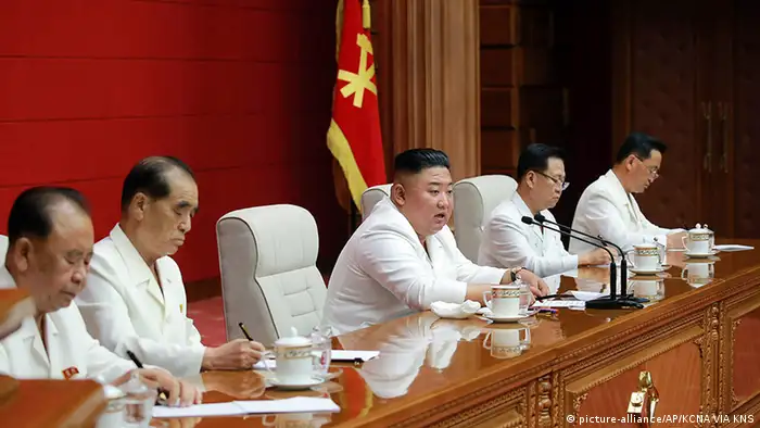 Nordkorea | Staatschef Kim Jong Un nimmt an einer Plenarsitzung der Arbeiterpartei in Pjöngjang teil