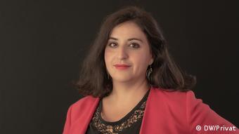 Yalda Zarbakhch es la jefa de la redacción persa de DW.