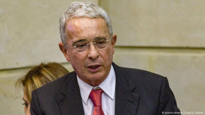 Álvaro Uribe.
