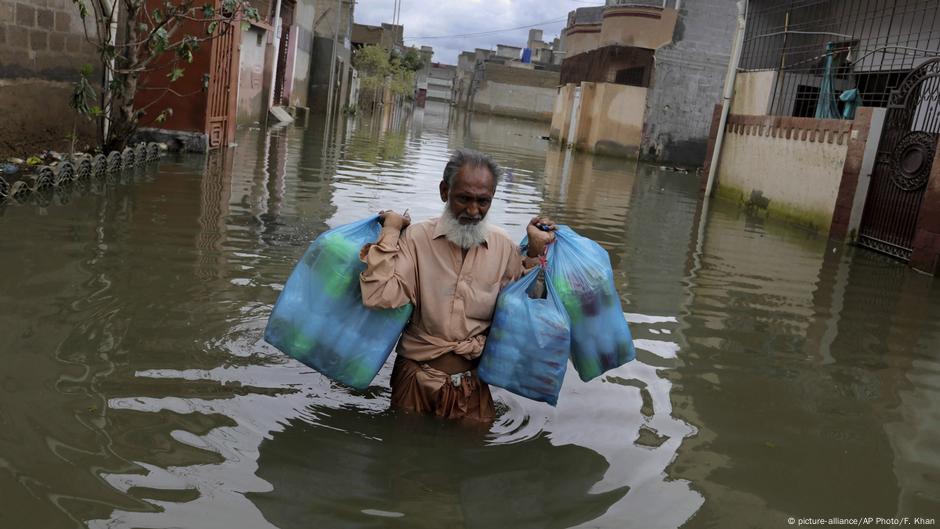 What are some ways to reduce environmental pollution in Pakistan