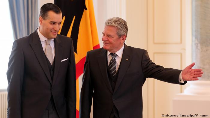 Duta Besar Lebanon untuk Jerman, Mustapha Adib, saat diterima Presiden Jerman Jocahim Gauck, Juli 2013.