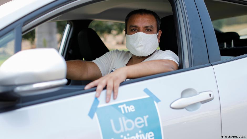 Uber wants passengers to take face mask selfies DW 09/01/2020