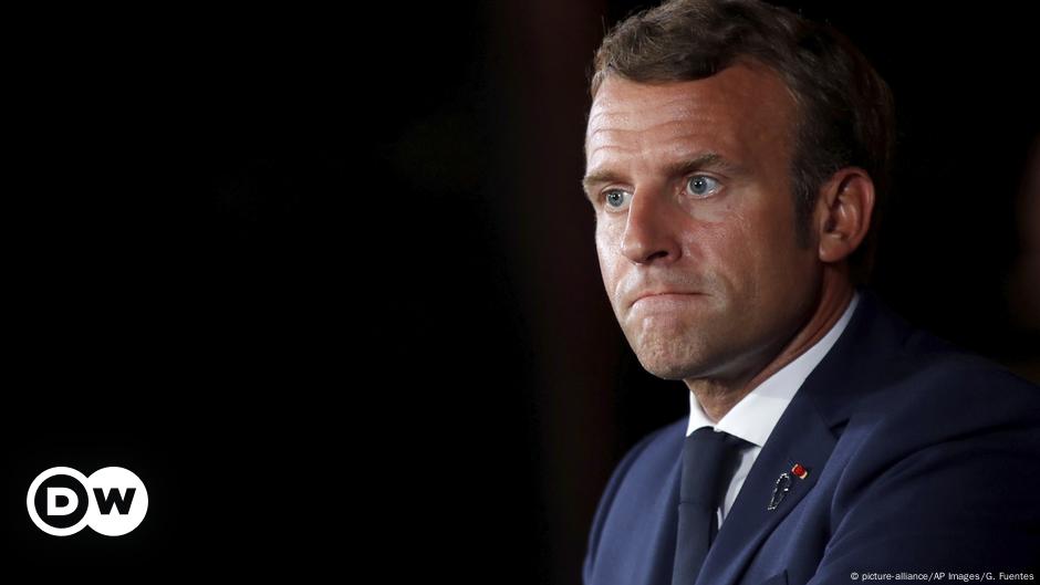 Macron refuses to condemn Charlie Hebdo cartoons of Muhammad – DW – 09 ...