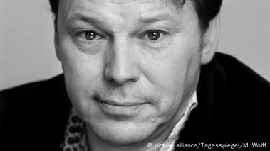 Anthropologist And Occupy Activist David Graeber Dies – DW – 09/03/2020