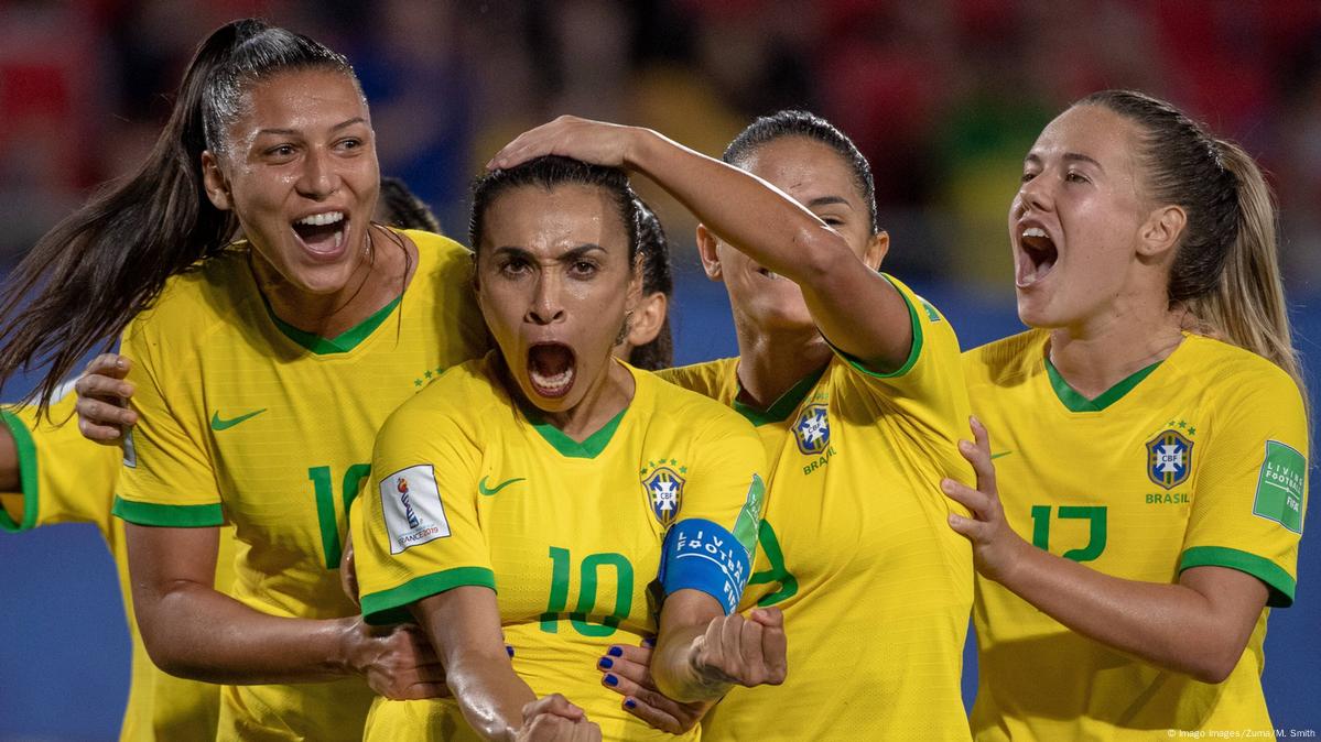 Federação Paulista de Futebol - FPF - VAI COMEÇAR A COPA! O futebol feminino  ganhou mais um torneio para ser disputado em São Paulo. Será a Copa  Paulista Feminina, que terá início