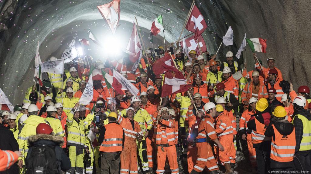 Newly Completed Swiss Tunnel To Transform European Rail Travel News Dw 04 09 2020