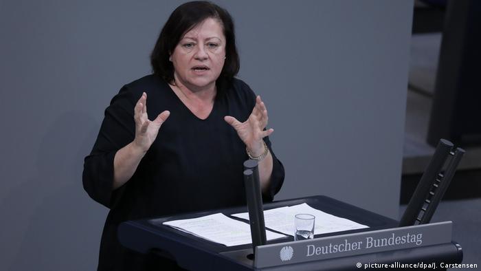 Bundestag Bärbel Kofler von der SPD spricht bei der Sitzung des Bundestages